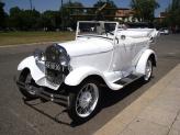 Ford A Phaeton de 1928 (branco, descapotável) - Genésio Domingos Laranjo