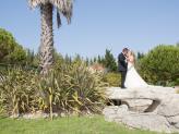 A cumplicidade dos noivos vê-se  no lindo jardim da Quinta da Auxiliadora - João Marques