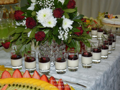 Buffet frutas e doces