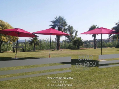 Jardim exterior, com 2000m2