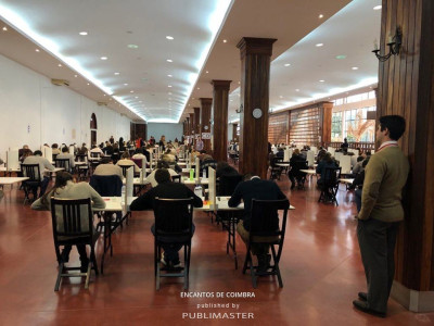 Exames de medicina na sala Pedro e Inês