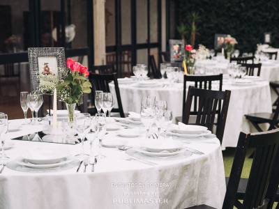 Batizado no jardim interior
