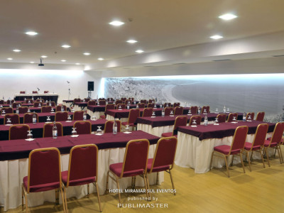 Conferências e Reuniões - Sala Premium