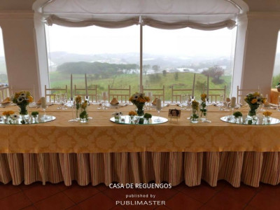 Mesa dos noivos