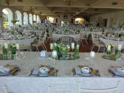 Sala mesa de madeira