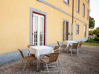 Zona exterior de pequenos almoços